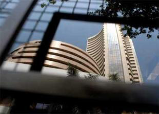 Sensex, Nifty rangebound; top ten stocks in focus